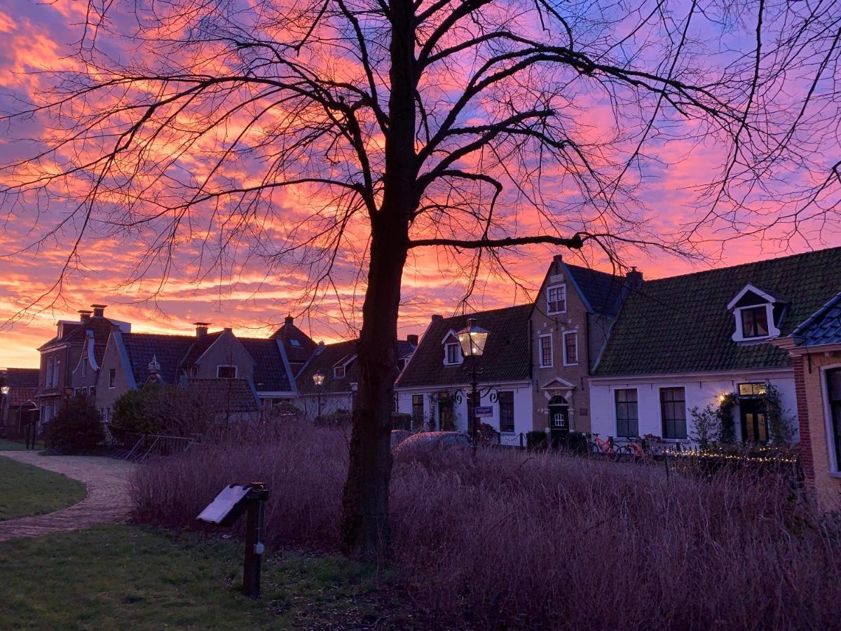De Thuiskamer In Grou Als B&B Of Vakantiehuis Екстериор снимка