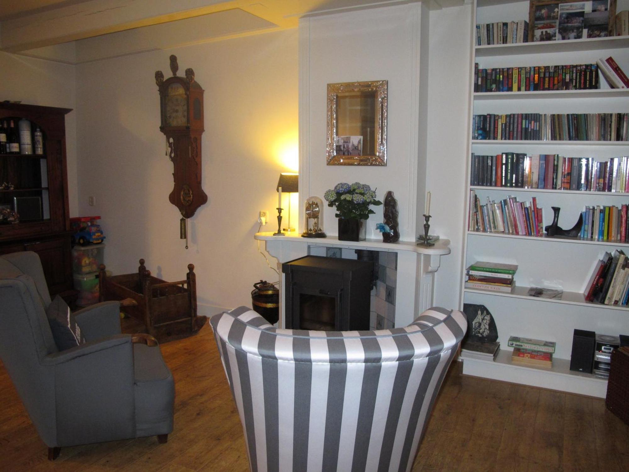 De Thuiskamer In Grou Als B&B Of Vakantiehuis Екстериор снимка