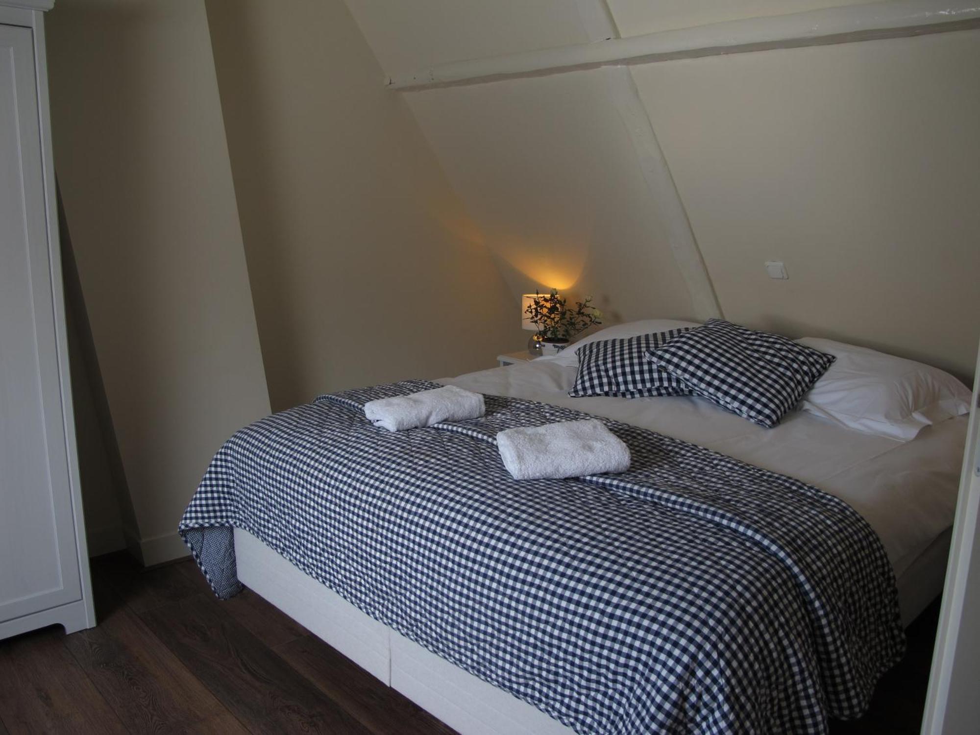 De Thuiskamer In Grou Als B&B Of Vakantiehuis Екстериор снимка