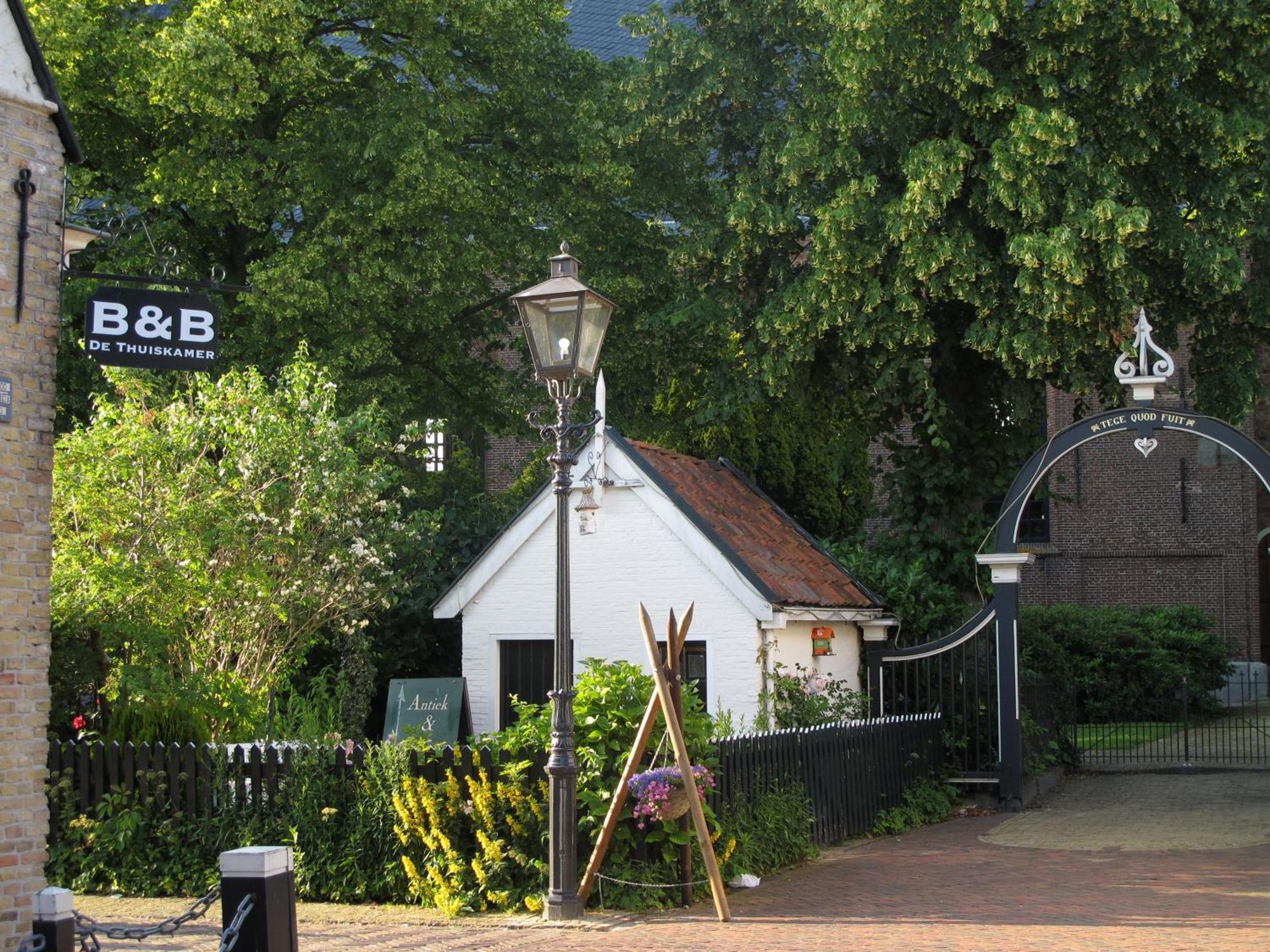 De Thuiskamer In Grou Als B&B Of Vakantiehuis Екстериор снимка