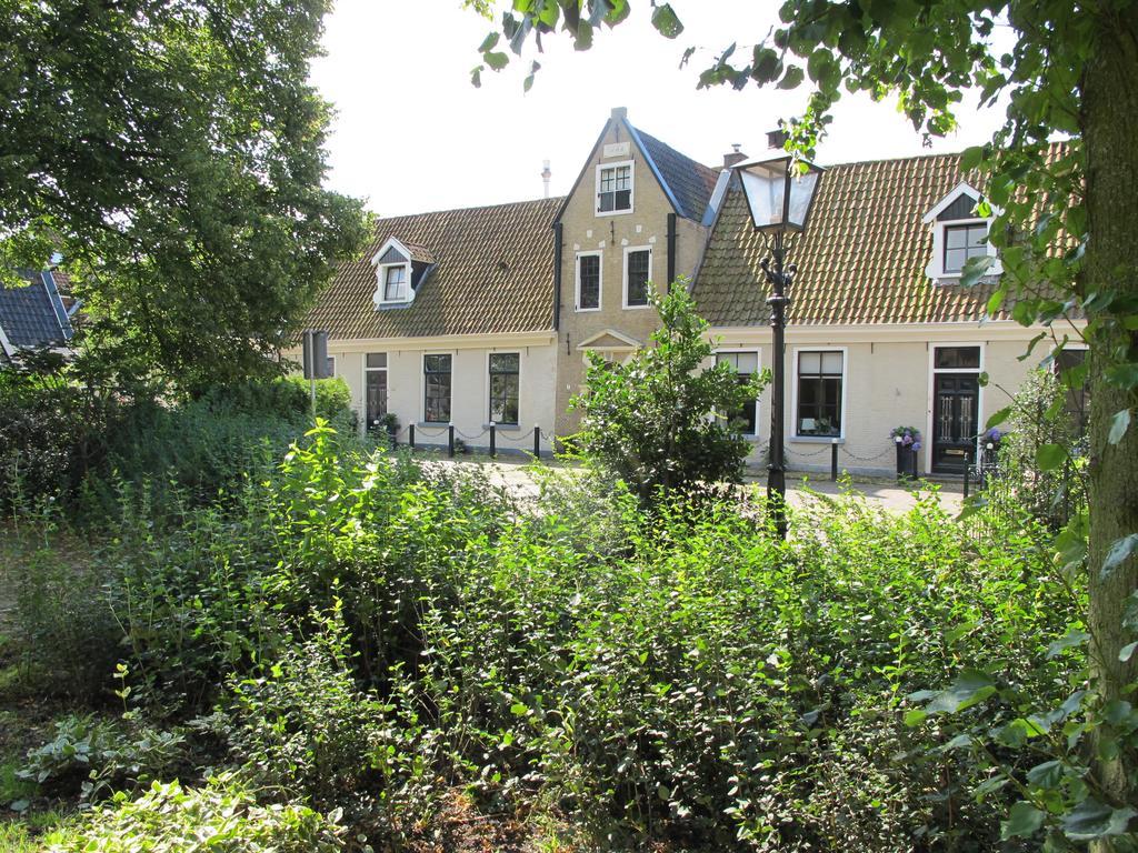 De Thuiskamer In Grou Als B&B Of Vakantiehuis Екстериор снимка