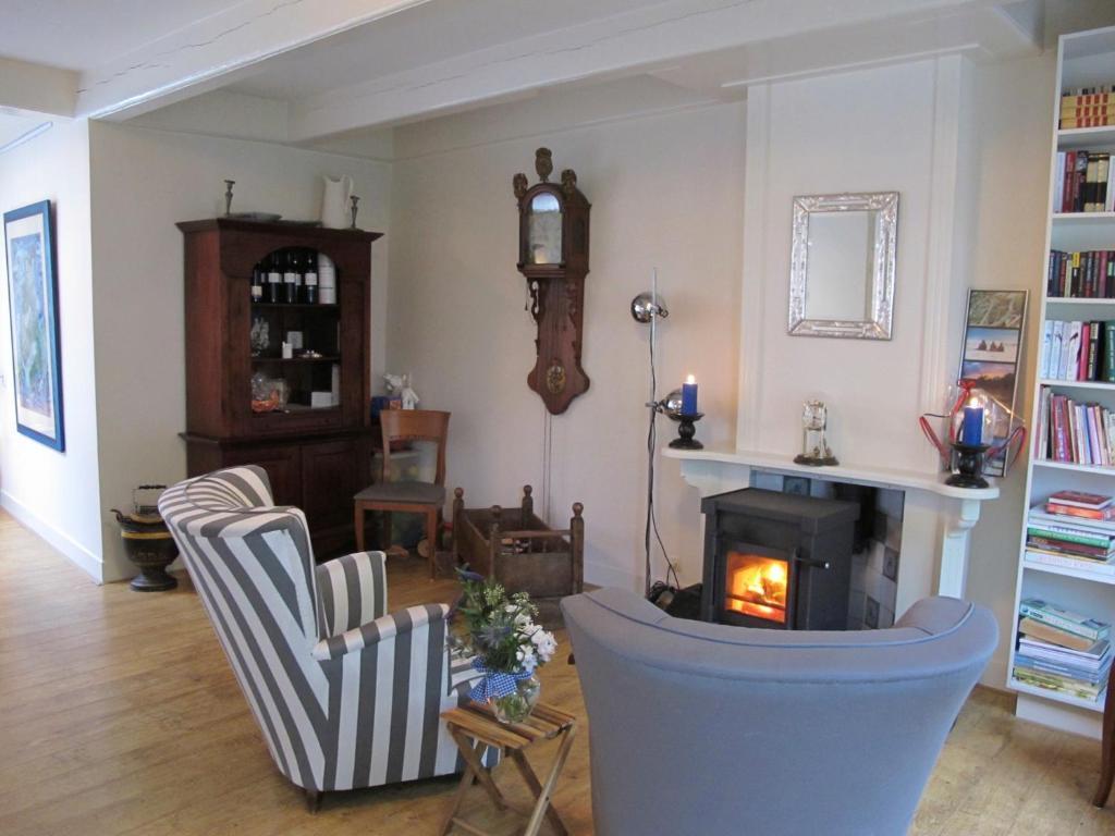 De Thuiskamer In Grou Als B&B Of Vakantiehuis Екстериор снимка