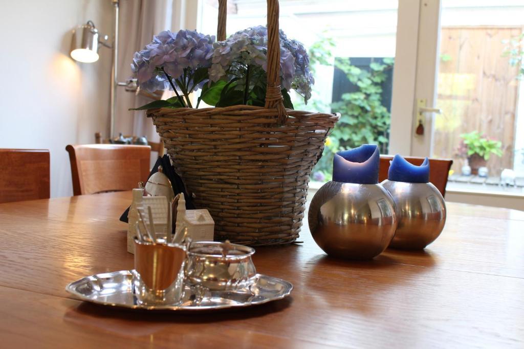 De Thuiskamer In Grou Als B&B Of Vakantiehuis Екстериор снимка